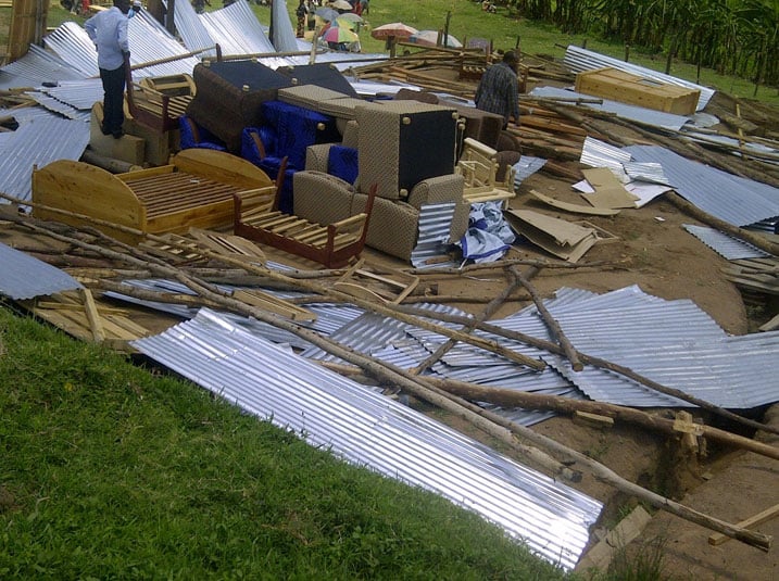 Ubuyobozi bwa Union wood manufacturing and supply Ltd buvuga ko hangiritse ibikoresho bifite agaciro gasaga miliyoni 20 z
