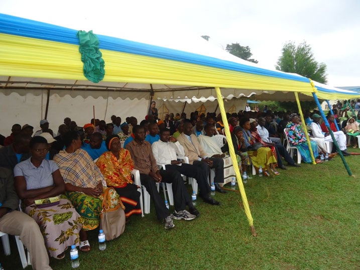 Abaturage bitabiriye ari benshi.