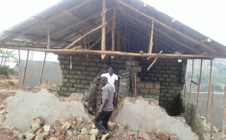 Abaturage bababajwe no gusenyerwa inzu zubatswe zikuzura ubuyobozi bubireba