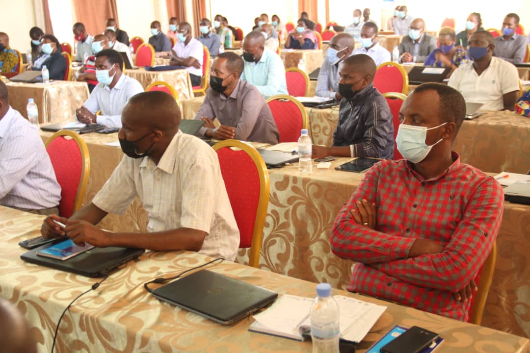 Abayobozi b'imirenge basabwa gusura abaturage n'amaguru nibura bakagera kuri buri rugo