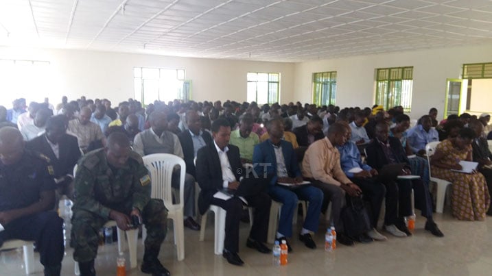 Abayobozi b'ibigo by'amashuri n'abashinzwe uburezi mu mirenge y'Akarere ka Karongi na bo bahamya ko imihigo izatuma bazamura ireme ry'uburezi.