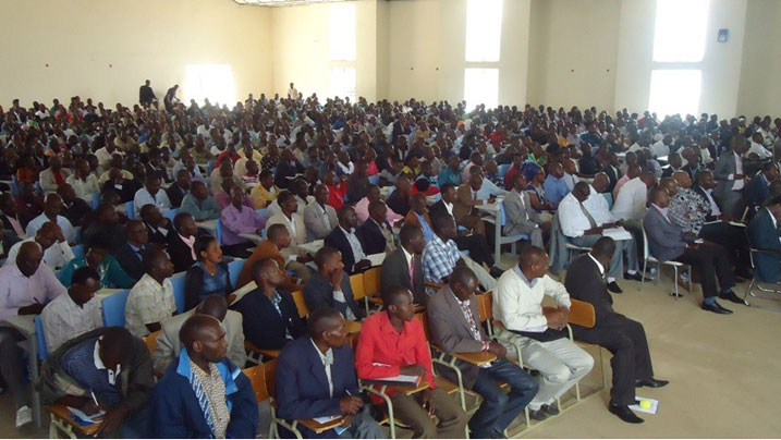 Abayobozi basabwe guca ukubiri n'inda nini kandi bakarushaho kwegera abaturage.