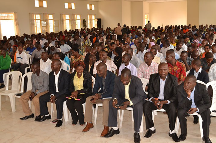Abayobozi basaga 400 nibo bitabiriye uyu mwiherero.