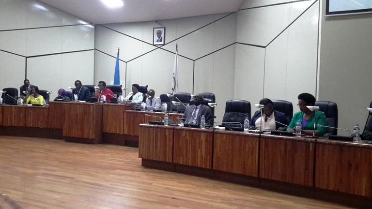 Abayobozi b'inteko ishinga amategeko umutwe w'Abadepite