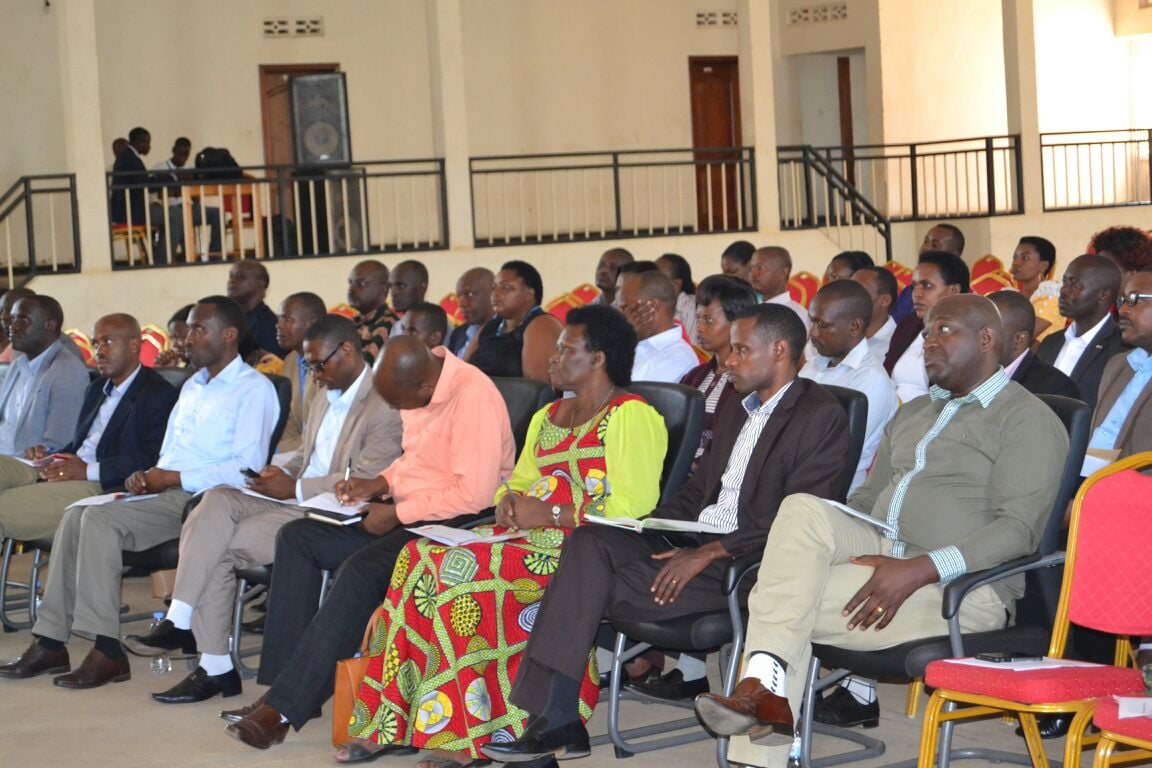 Abayobozi batandukanye uhereye mu Ntara kugera mu Mirenge bari muri iyi nama