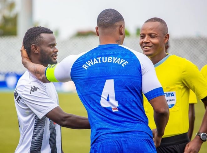 Rwatubyaye Abdul yari yongeye kubanza mu kibuga
