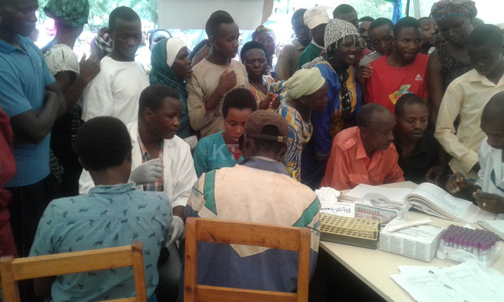 Abenshi bamaze kumenya akamaro ko kwisuzumisha agakoko gatera Sida nubwo hari abatazi uko kandura.