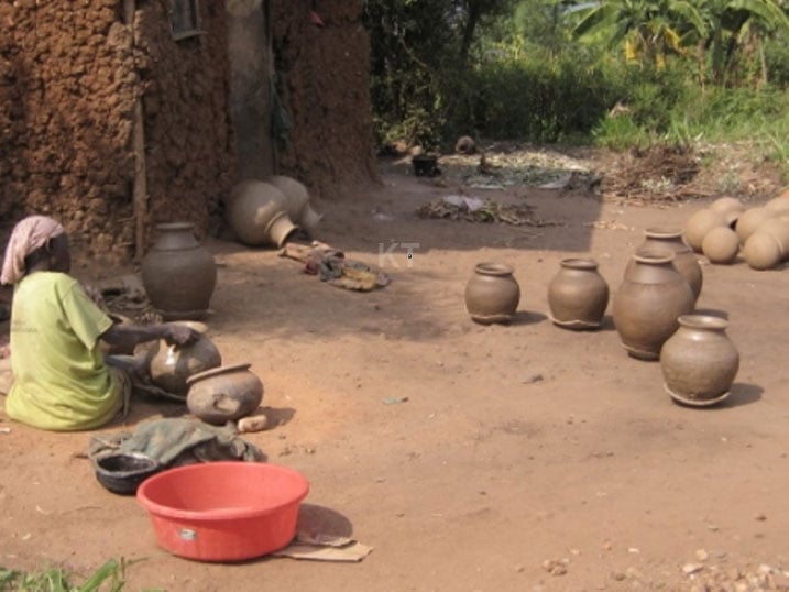 Abenshi mu Banyakagina batunzwe n'ububumbyi.