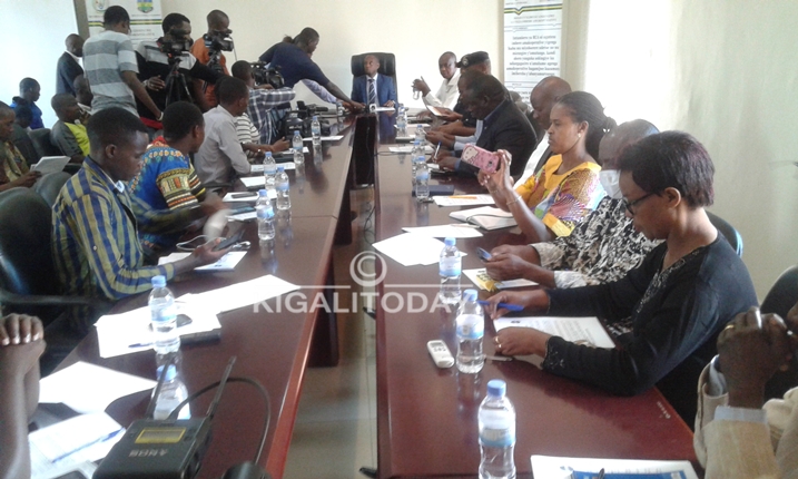 Abitabiriye ikiganiro n