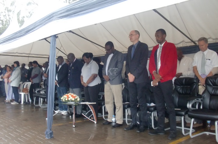 Abitabiriye uyu muhango bafashe umunota wo kwibuka.