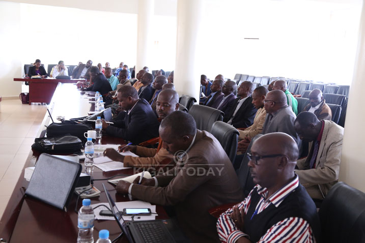 Aborozi bo mu ntara y'Iburasirazuba mu nama na Minisitiri Mukeshimana