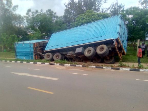 Umushoferi ntacyo yabaye