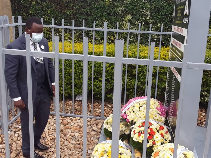 Rev Nshutiraguma wa Paruwasi ya Muganza