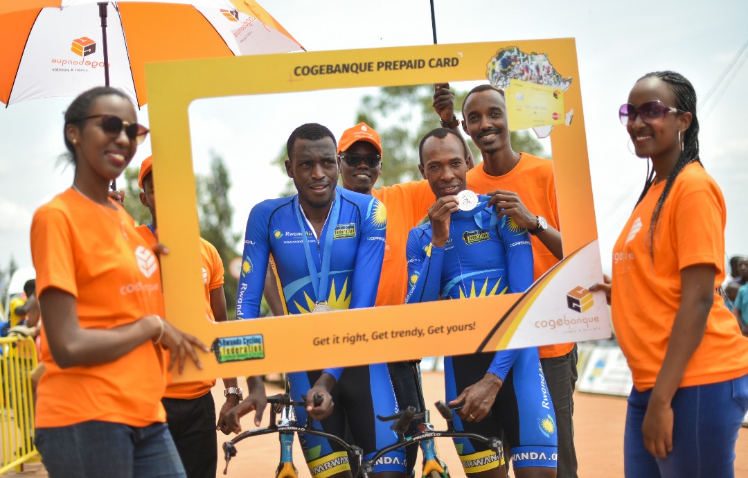 Cogebangque yishimiye uko aba bakinnyi Valens Ndayisenga na Adrien Niyonshuti bitwaye, aba bafite imizi mu ikipe ya Les Amis Sportifs batera inkunga