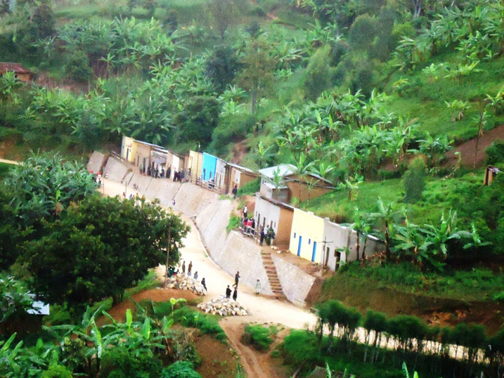 Santere ya Kidandari mu kagari ka Mutanda yabashije kubona umuriro ibikesha urugomero rwa Nziyonsenga.