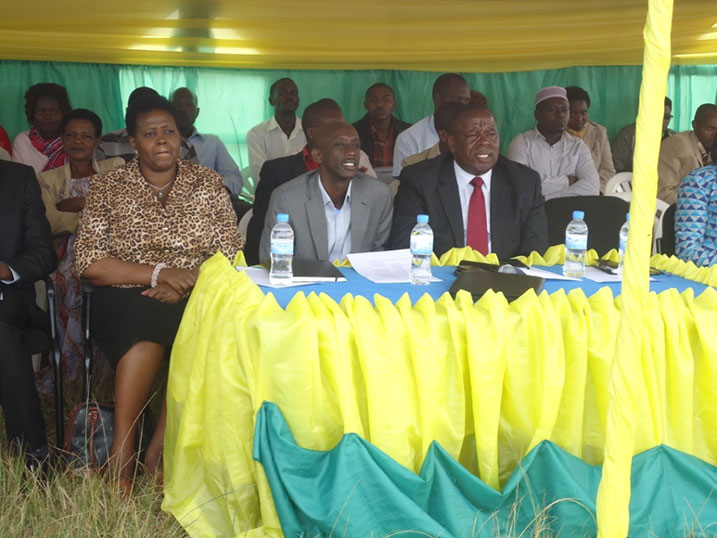 Abayobozi banyuranye bitabiriye umuhango wo gutangiza ukwezi kw'imiyoborere.
