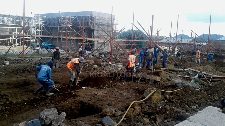 Ahazubakwa isoko rusange naho imirimo irarimbanyije 