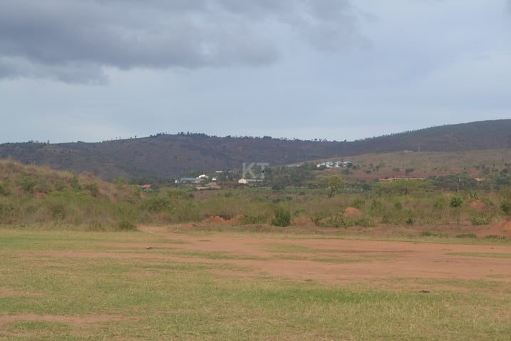 Ahubatse amazu asakaje amabati y
