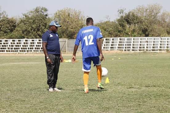 Albert Mphande wasezerewe n