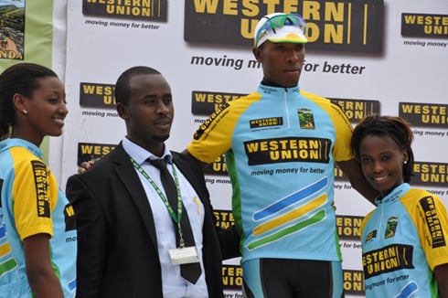 Muri etape ya kabiri (Kigali-Muhanga), Umunyarwanda Adrien Niyonshuti yaje ku mwanya wa 18.