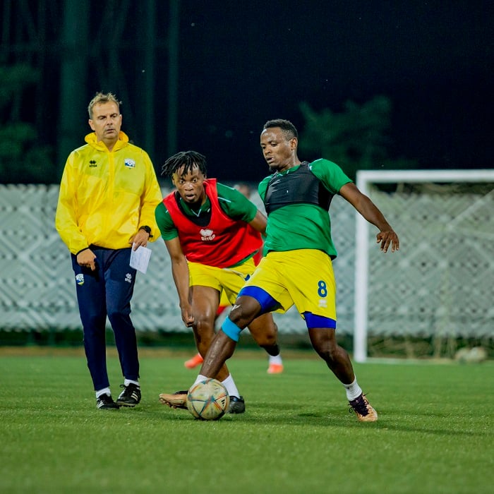 Amavubi yaraye akoreye imyitozo kuri stade Mpuzamahanga ya Huye