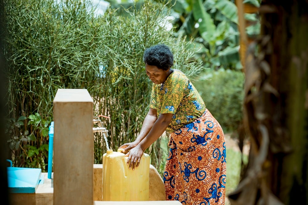 Amazi meza ni isoko y'ubuzima bwiza n'isuku