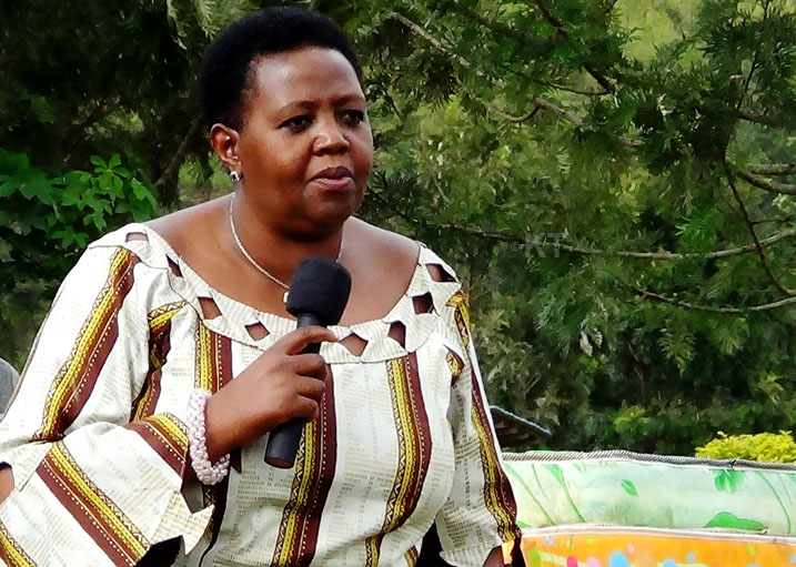 Ambasaderi Fatuma Ndangiza avuga ko muri uku kwezi kw'imiyoborere hazibandwa ku kunoza uburyo bwo gukemura ibibazo by'abaturage mu mpande zitandukanye harimo n'ibya ba rwiyemezamirimo bambura abaturage