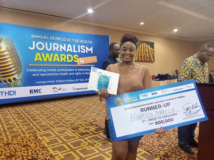Agahozo Amiella yabonye igihembo cya kabiri cy'inkuru ya Televiziyo ku buzima bw'imyororokere