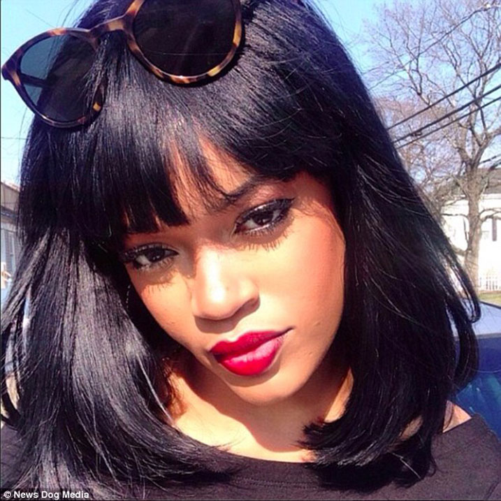 Lara avuga ko gusa na Rihanna azabigira umwuga ndetse ngo n