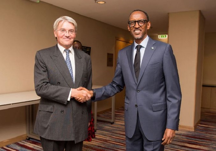 Andrew Mitchell na HE Kagame Paul mu birori byo gutangiza umushinga 