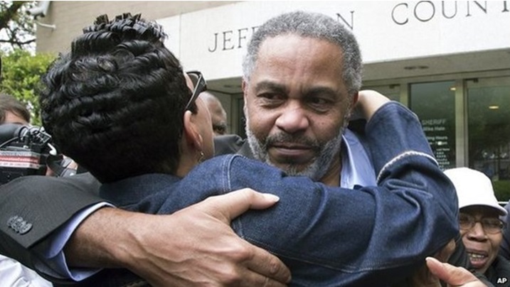 Anthony Ray Hinton aramukanya n