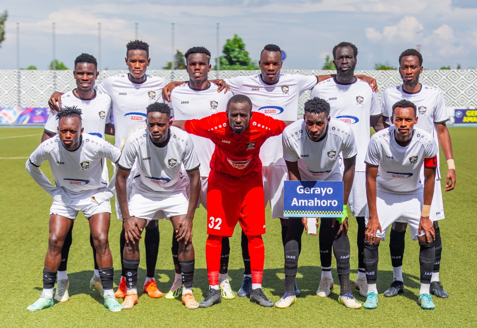 APR FC yatsinze Mukura VS ihita irusha Rayon Sports iyikurikira amanota arindwi