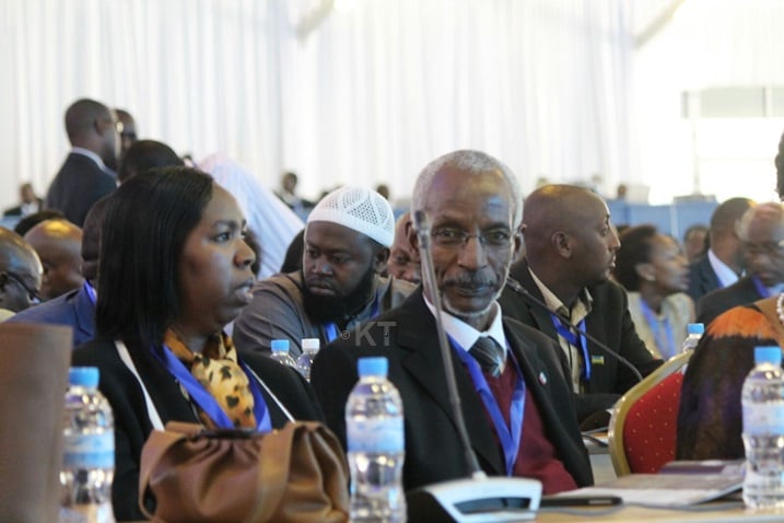 Abarenga 1,000 bagize inzego zitandukanye z'Igihugu, bamwe mu banyarwanda baba mu mahanga n'abahagarariye ibihugu byabo mu Rwanda, bitabiriye Umushyikirano.