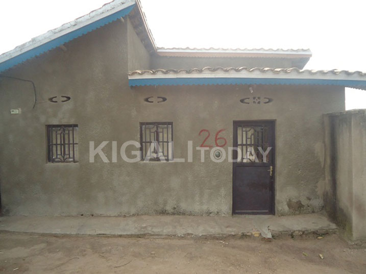 Amazu ari kuri uwo muhanda yarabariwe ngo babishyure ariko ntibarishyurwa.