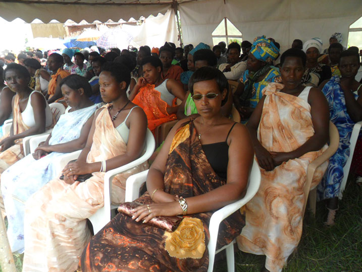 Ba Mutima w'urugo bo mu Murenge wa Musaza ngo ntibazatesha agaciro uwakabasubije.