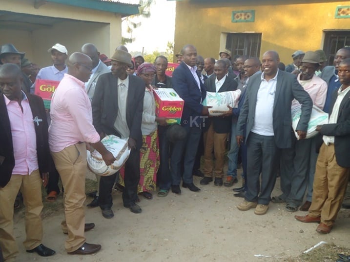 Babagejejeho ibiribwa bitandukanye.