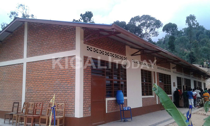 Ishuri ribanza rya Nzinduka ryashyikirijwe inyubako igezweho ryubakiwe na Rwanda Aid.