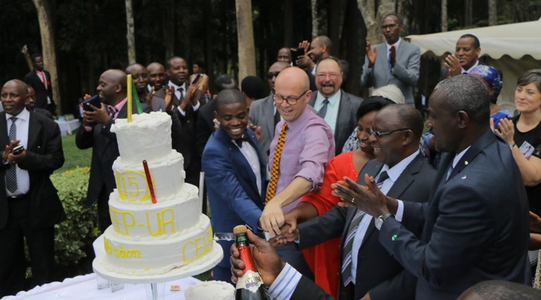 Bakata gato bizihiza isabukuru y