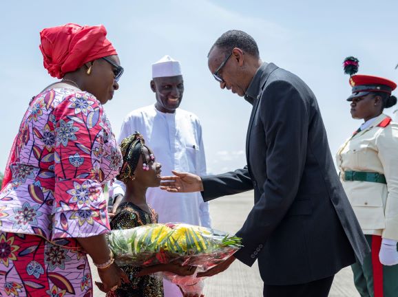 Perezida Kagame yageze muri Nigeria 