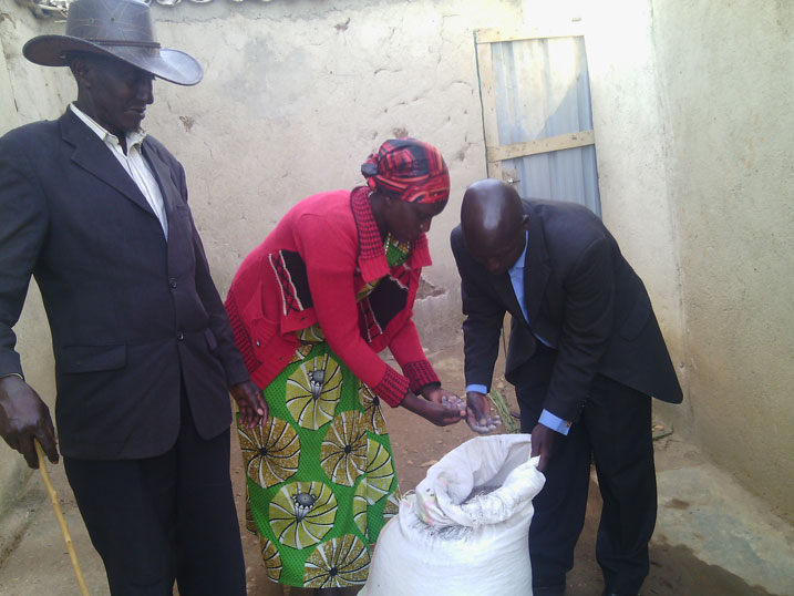 Abagize ishyirahamwe "Twisungane" bakora ubukuruzi bw