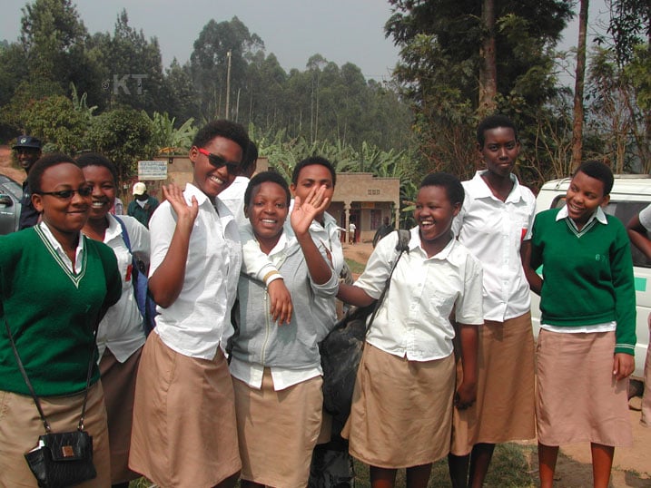 Urubyiruko rukiri mumyaka yo hasi nirwo rukwiye gusobanurirwa n