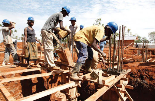 Bamwe mu bakozi bazahajwe na Covid-19 