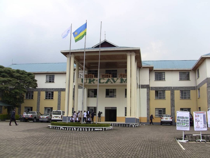 Bamwe mu banyeshuri binubira kutagirirwa icyizere ku isoko ry'umurimo ni abiga muri Kaminuza y'u Rwanda ishami ry'Ubuhinzi n'ubworozi riherereye mu Karere ka Musanze