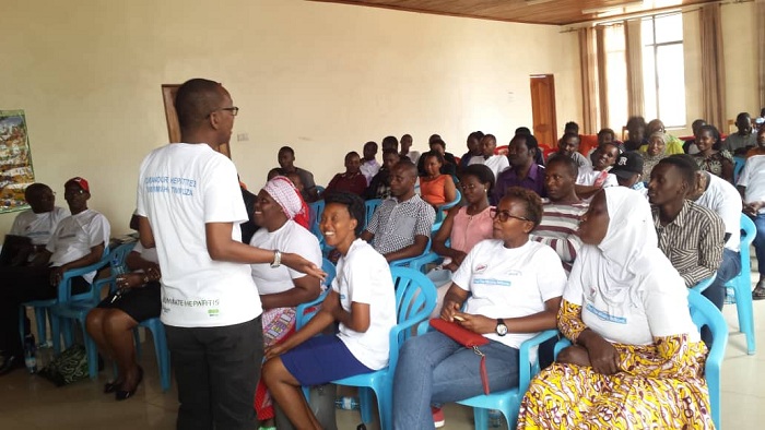 Bamwe mu bari bitabiriye ibiganiro ku munsi mpuzamahanga wo kurwanya Hépatite