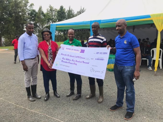 BK yishyuriye mituweli abaturage batishoboye 1470 bo mu Mujyi wa Kigali