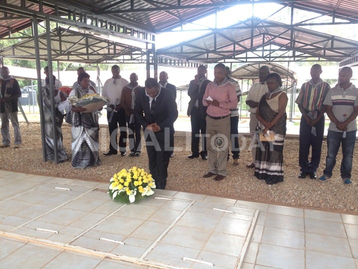 Bashyize indabo ku mva zishyinguyemo Abatutsi barenga ibihumbi 11 biciwe ku gasozi ka Nyanza 