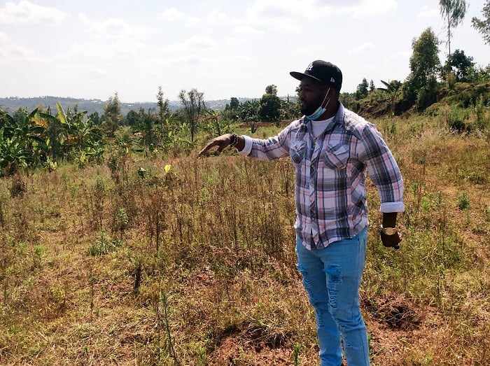 Basil avuga ko Covid-19 iri mu byatumye atekereza gushinga uruganda rukora ibikoresho by