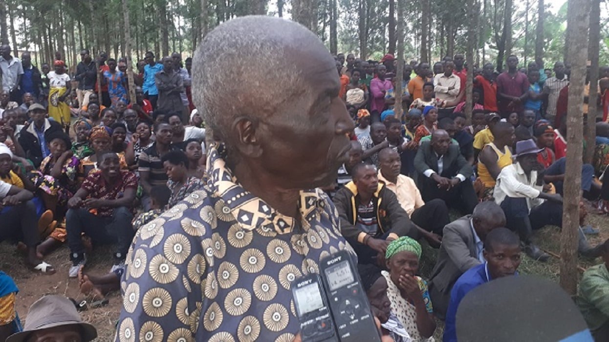 Basomingera Donat avuga ko kwimurwa aho bari batuye byabagizeho ingaruka kuko baba mu bukode