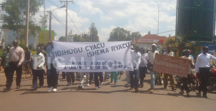 Bavuga ko bazakora ibishoboka byose ngo Lt Gen Karenzi Karake agaruke mu Rwanda.