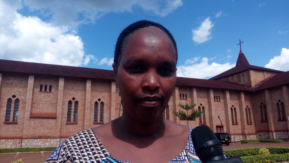 Beata Mukamusoni ukunze gukina ari Bikiramariya mu nzira y'umusaraba i Huye